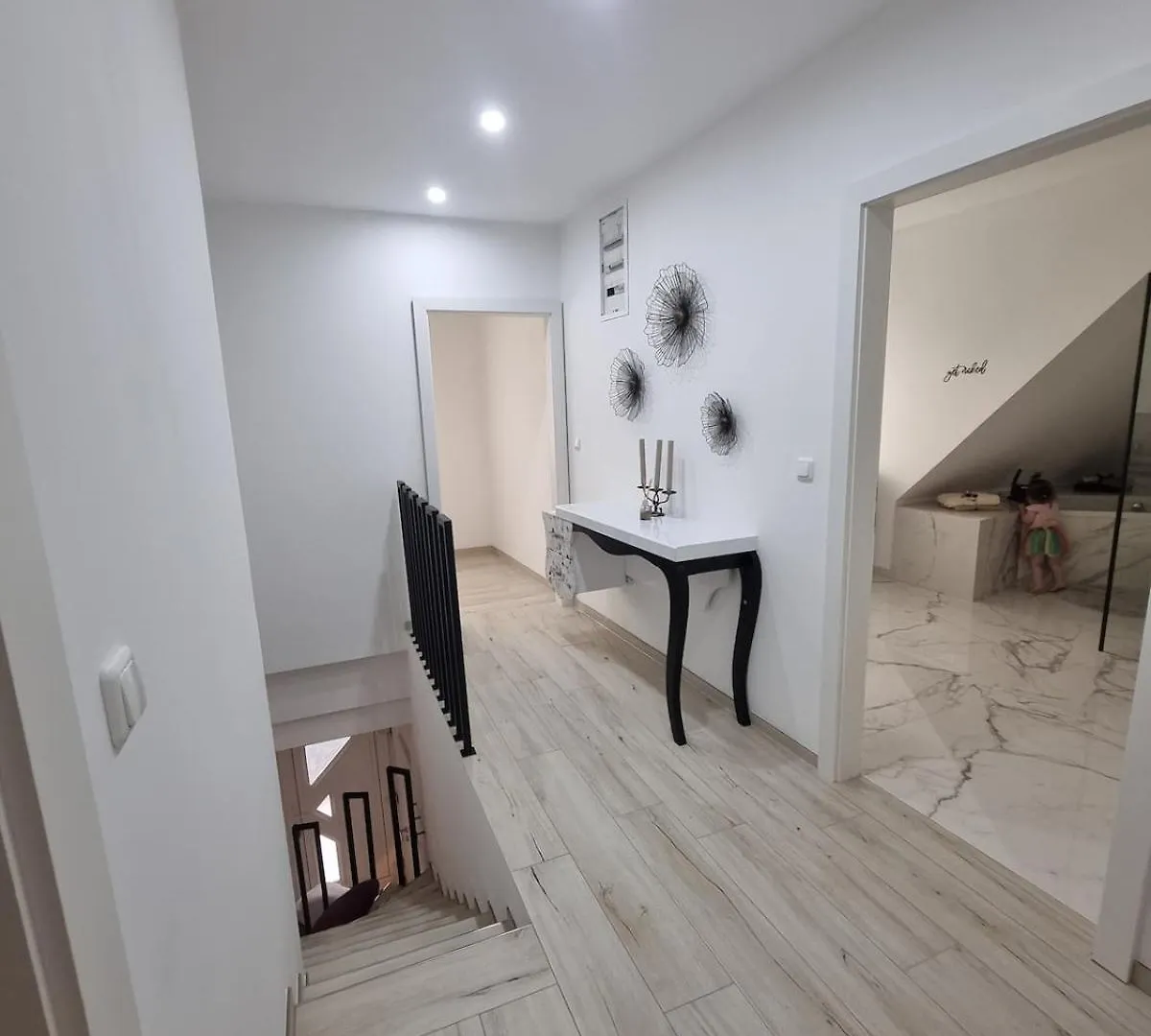 Haus Mit Garten Und Parkplaetzen Γκρατς 0*,